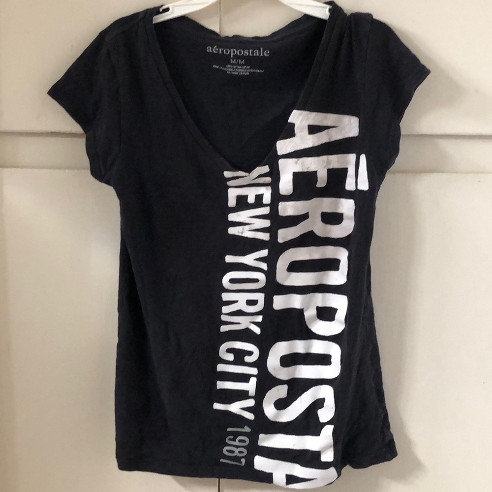 V neck Aeropostale shirt